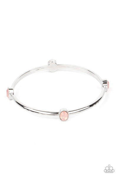 Gleam-Getter - Pink Paparazzi Bracelet (#4395)