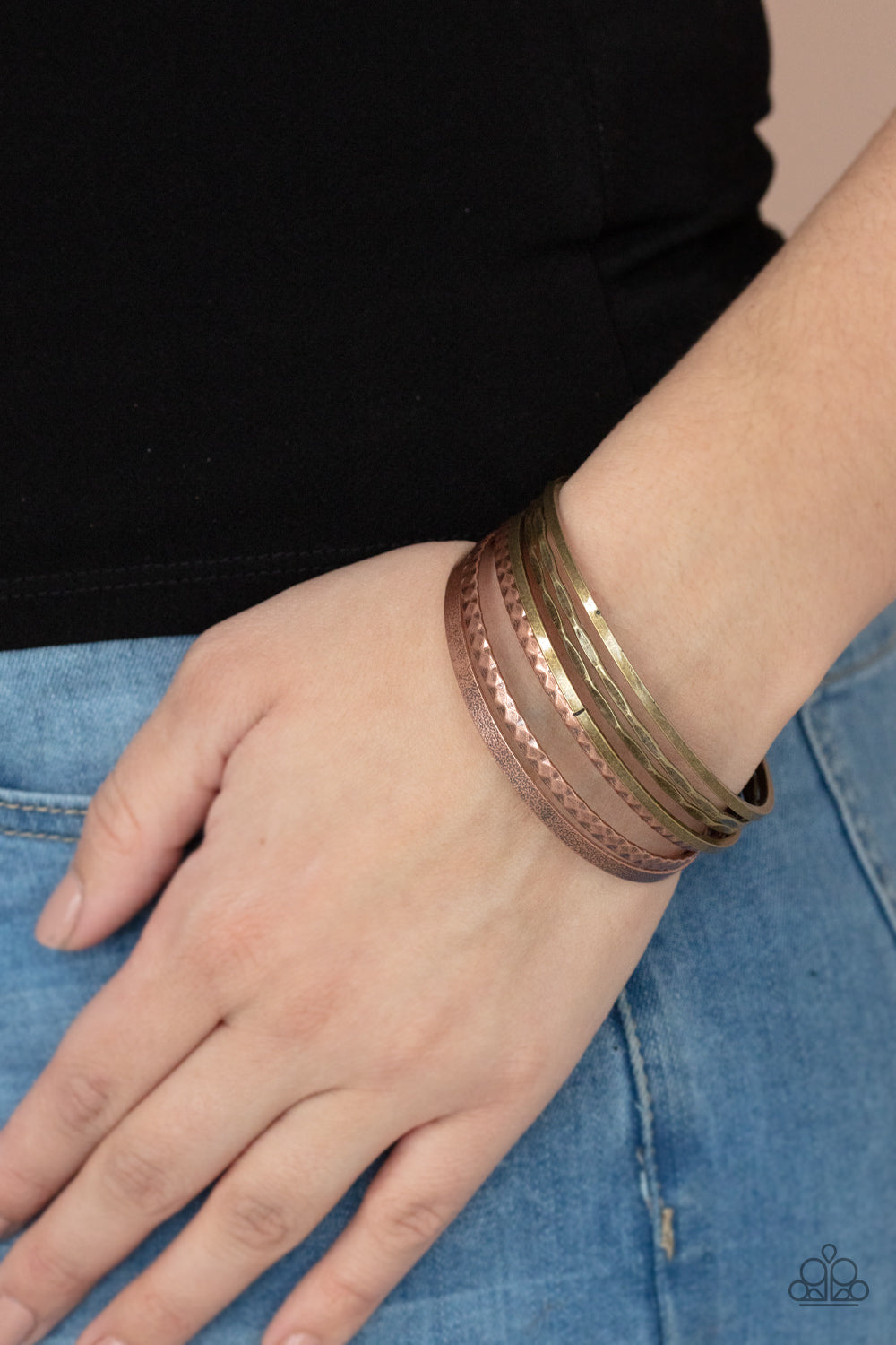 How Do You Stack Up? - Multi Paparazzi Bracelet (PZ-3416)