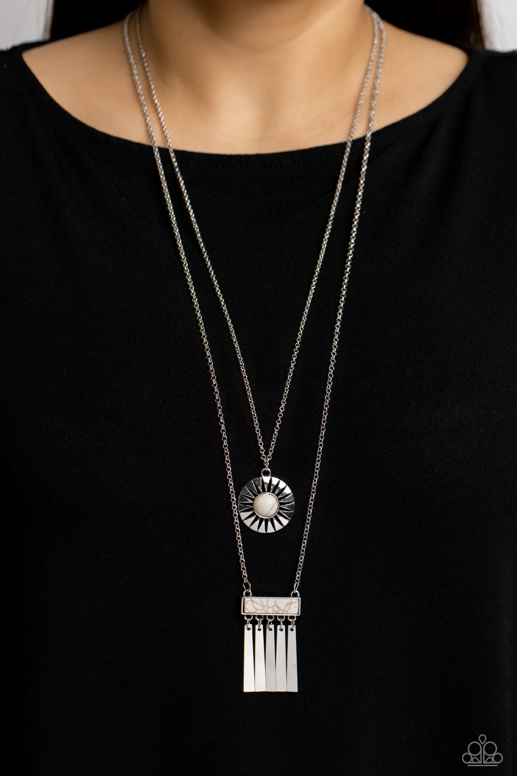 Sunburst Rustica - White Paparazzi Necklace (PZ-5237)
