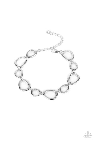 All That Mod - Silver Paparazzi Bracelet (#3534)