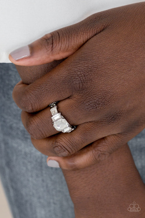 Born To Rule - Black-Paparazzi Ring (R068)