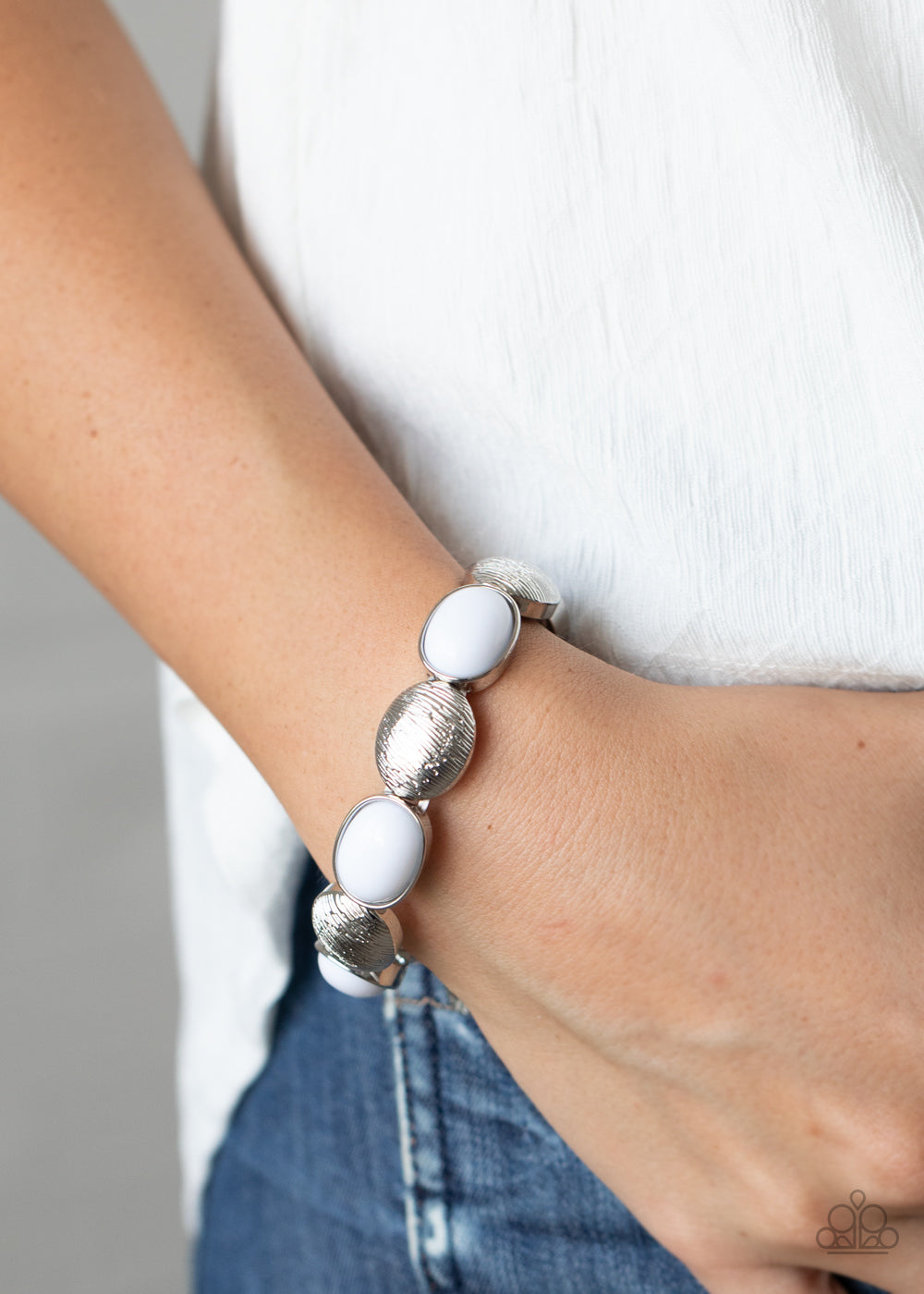 Decadently Dewy - White-Paparazzi Bracelet