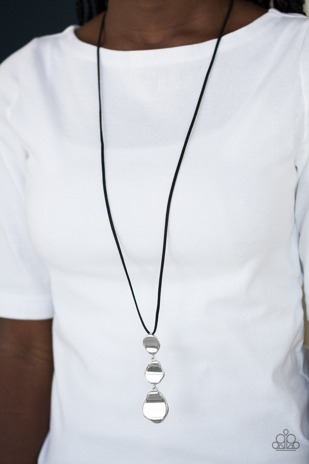 Paparazzi Long Necklace - Embrace The Journey - Black (PZ-711)