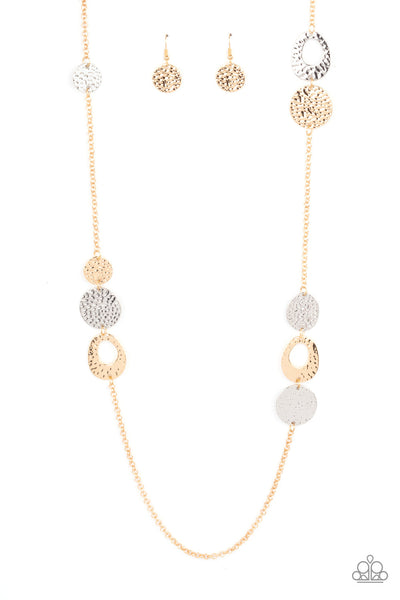 Gallery Guru - Gold Paparazzi Necklace