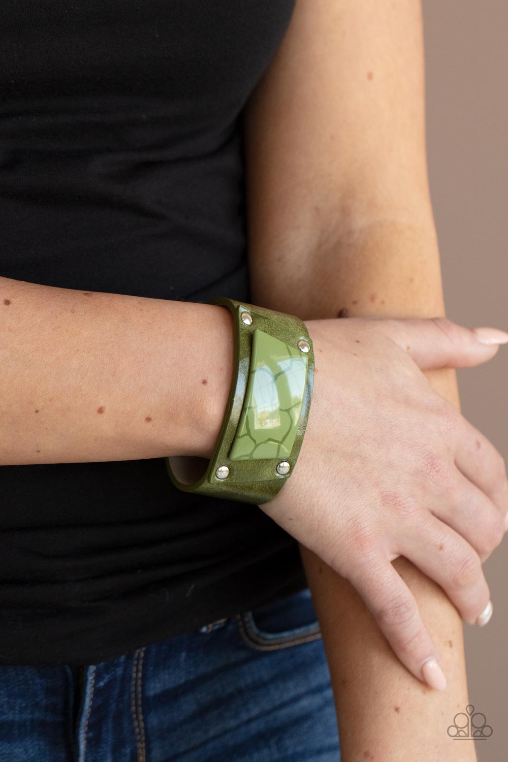 Geo Glamper - Green Paparazzi Wrap Bracelet (W204)