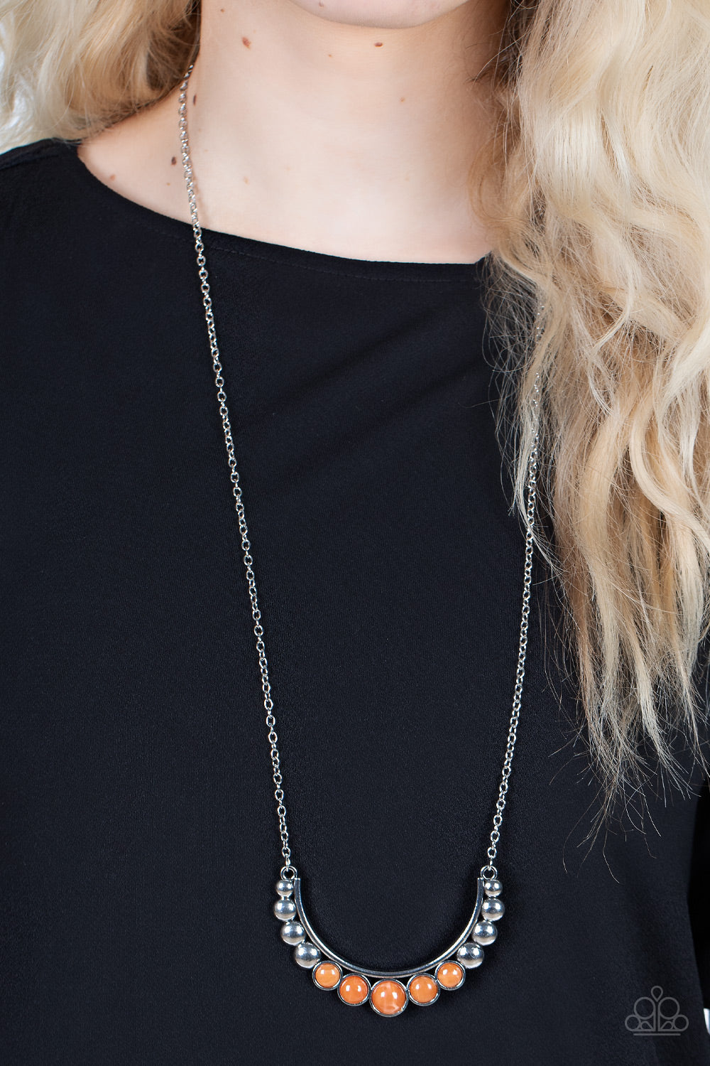 Horseshoe Bend - Orange Paparazzi Necklace (#4372)
