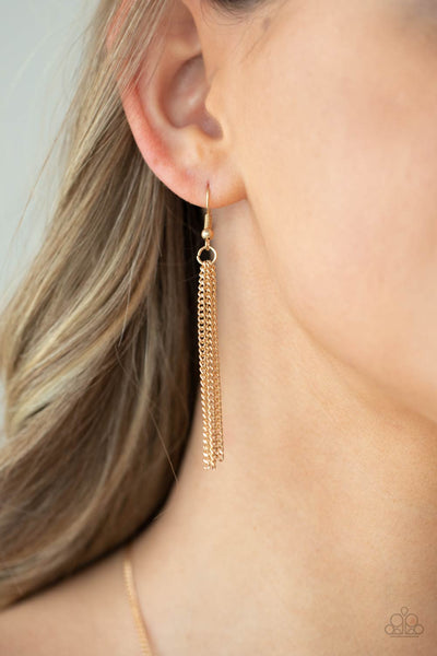 Join The Circle - Gold Paparazzi Necklace (#4262)
