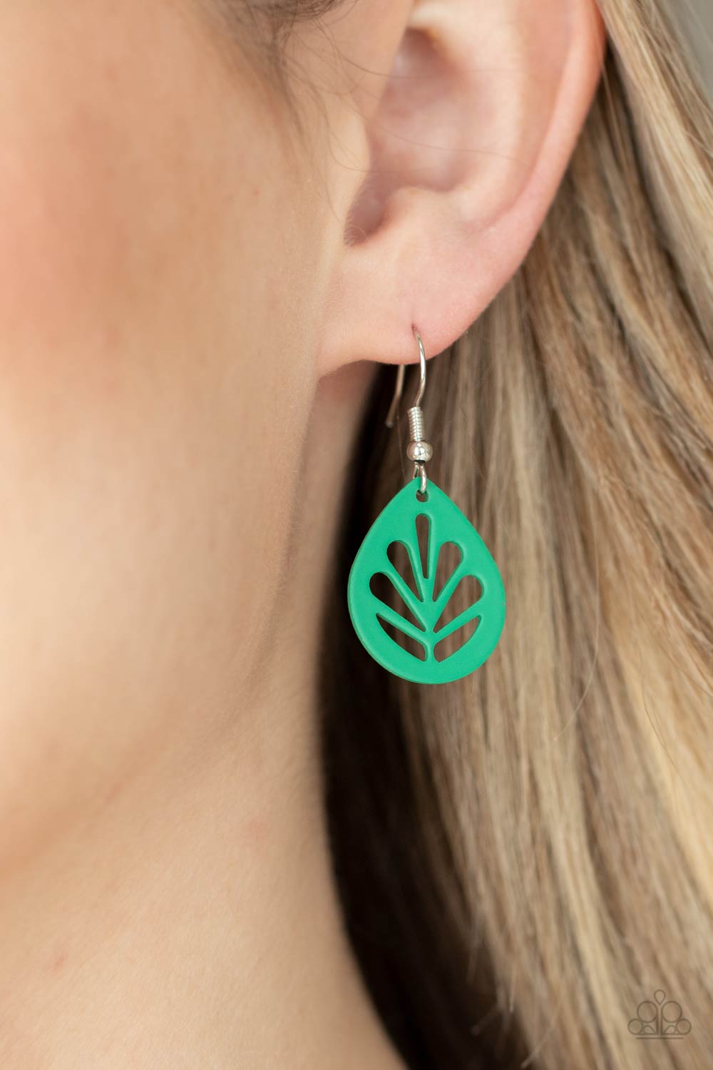LEAF Yourself Wide Open - Green Paparazzi Earrings (PZ-2521)