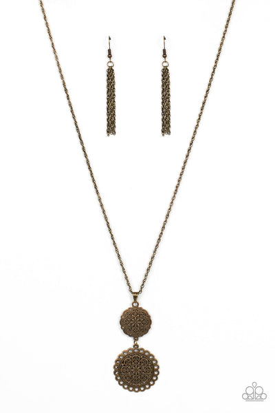 Meet Me At The Garden Gate - Brass Paparazzi Necklace (#4583)