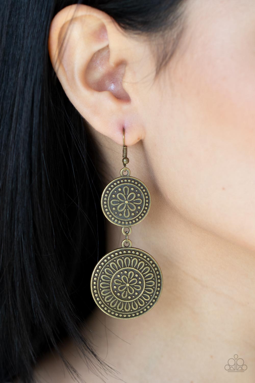 Road Trip Paradise - Brass Paparazzi Earrings (PZ-4099)