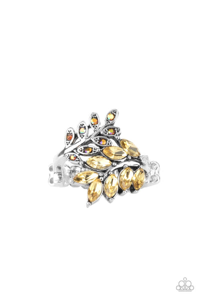 Glowing Gardenista - Yellow Paparazzi Ring (R139)