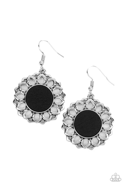 Farmhouse Fashionista - Black Paparazzi Earring (#3426)