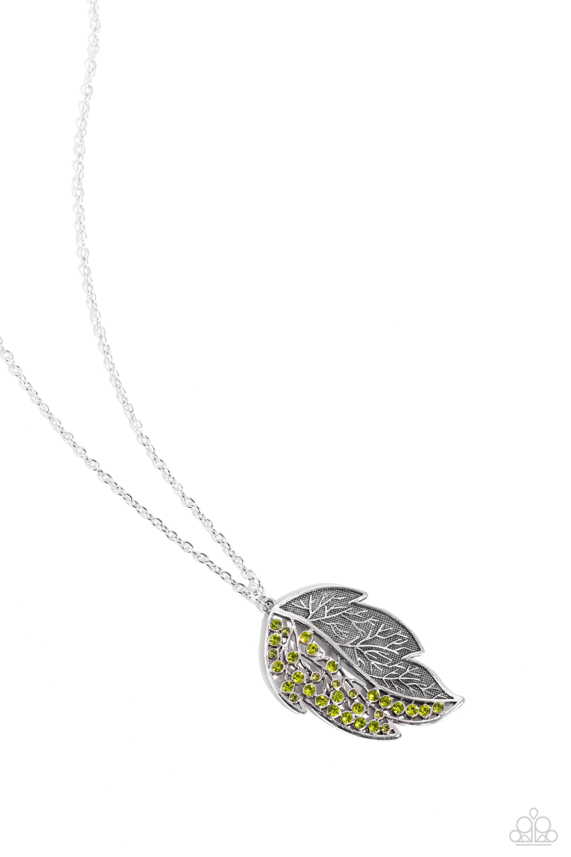 A Mid-AUTUMN Nights Dream - Green Paparazzi Necklace (#5594)