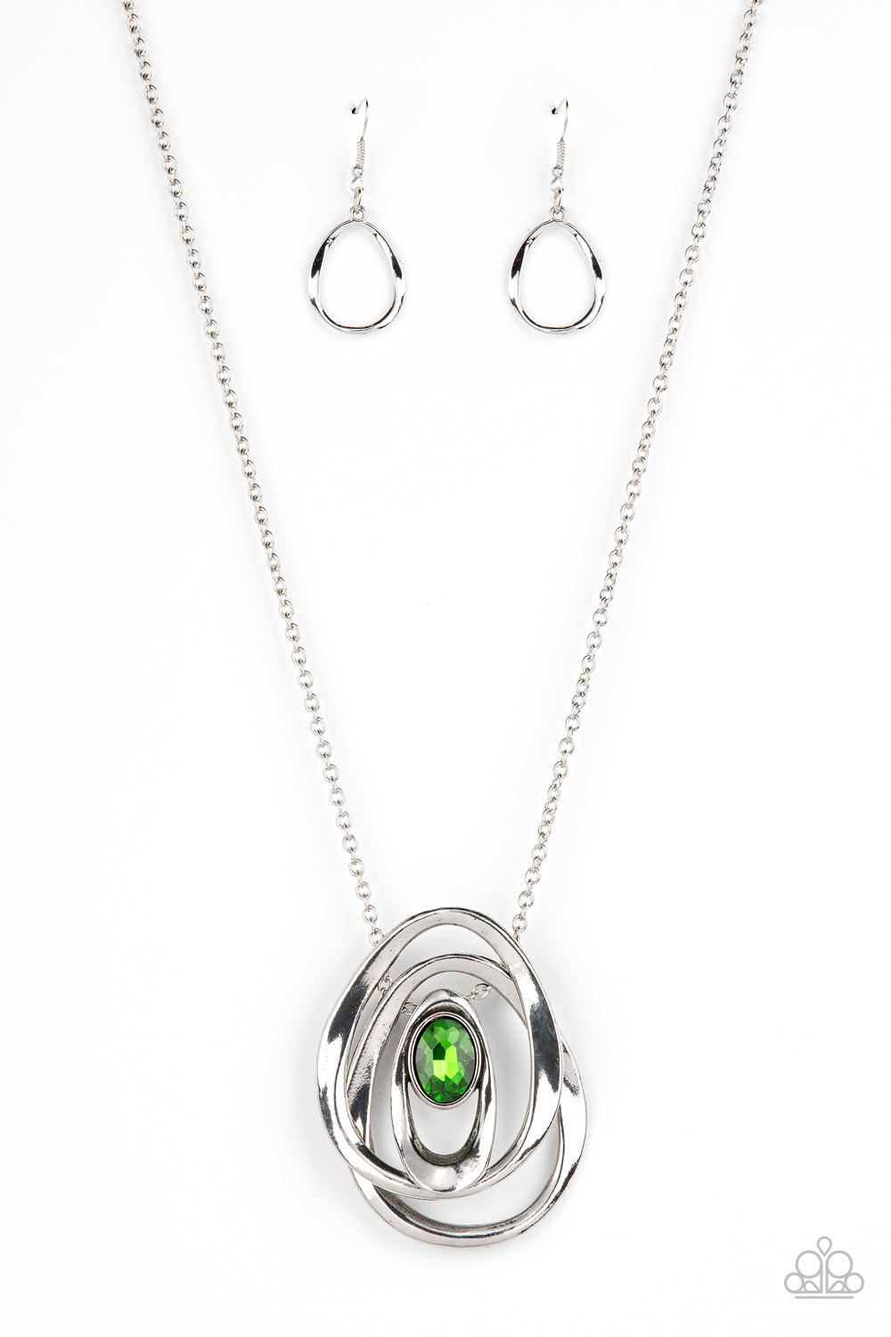 Luminous Labyrinth - Green Paparazzi Necklace (#3290)