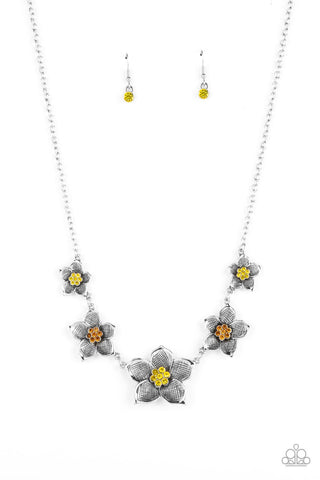 Wallflower Wonderland - Yellow Paparazzi Necklace (#4144)
