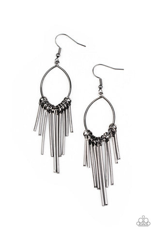 Mood Swing - Black Paparazzi Earring (#4641)