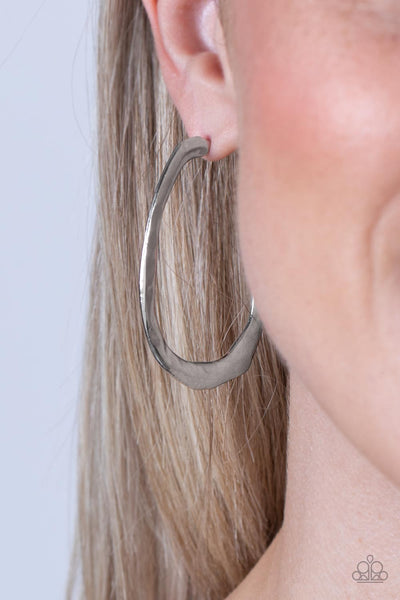 WARPED Speed - Silver Paparazzi Earring (3552)