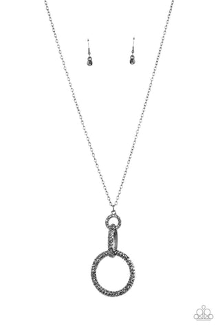 Radiant Ringleader - Silver Paparazzi Necklace (#4938)