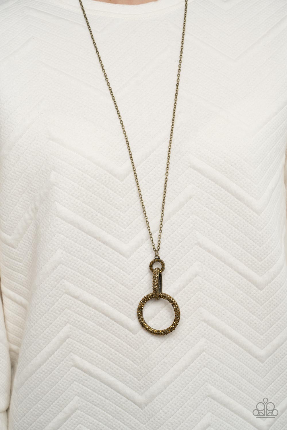 Radiant Ringleader - Brass Paparazzi Necklace (#4868)