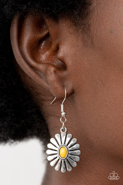 Delectably Daisy - Yellow Paparazzi Earring (#4982)