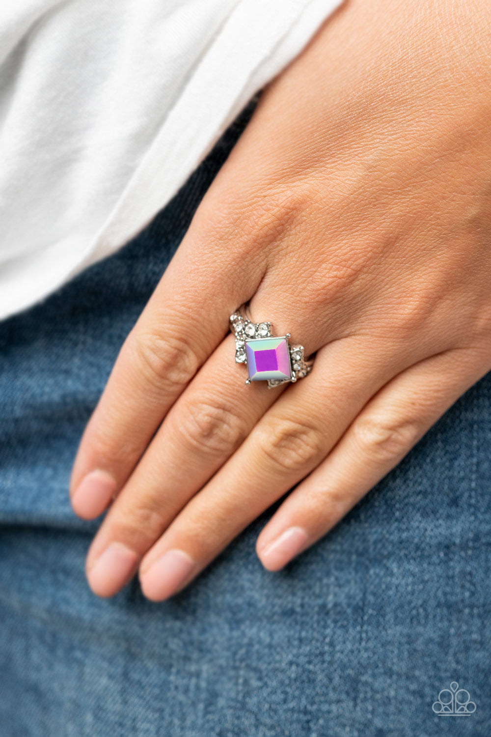 Mind-Blowing Brilliance - Purple Paparazzi Ring (T38)