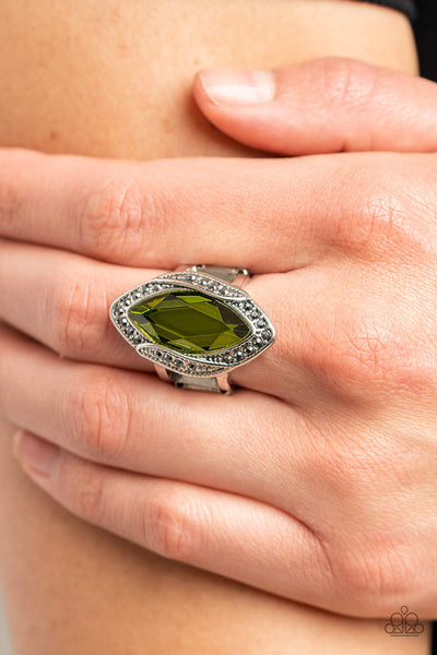 Let Me Take a REIGN Check - Green Paparazzi Ring (P78)