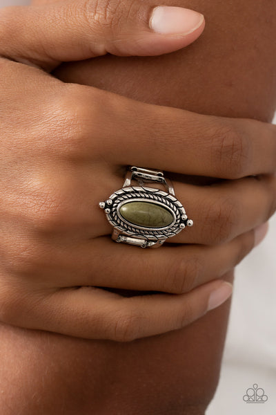 Mojave Metro - Green Paparazzi Ring