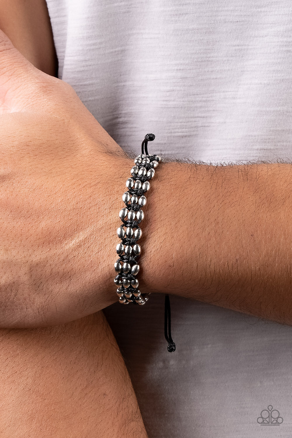 A True BEAD-liever - Black Paparazzi Bracelet (#064)