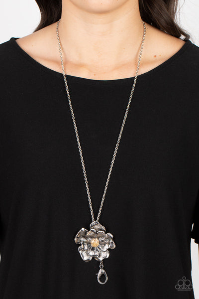 Homegrown Glamour - Silver Paparazzi  Necklace (L008)