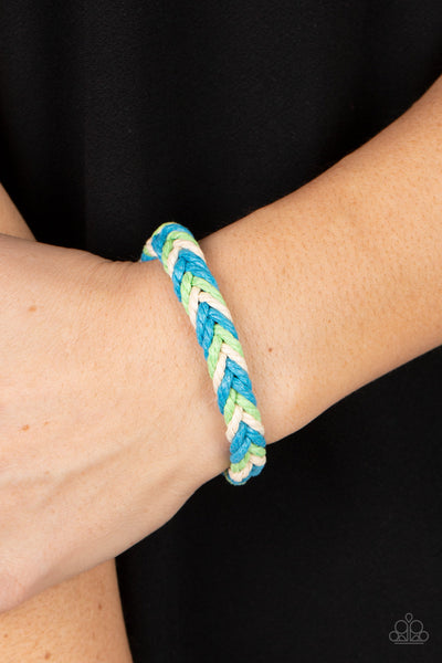 Born to Travel - Blue Paparazzi Bracelet (#5428)