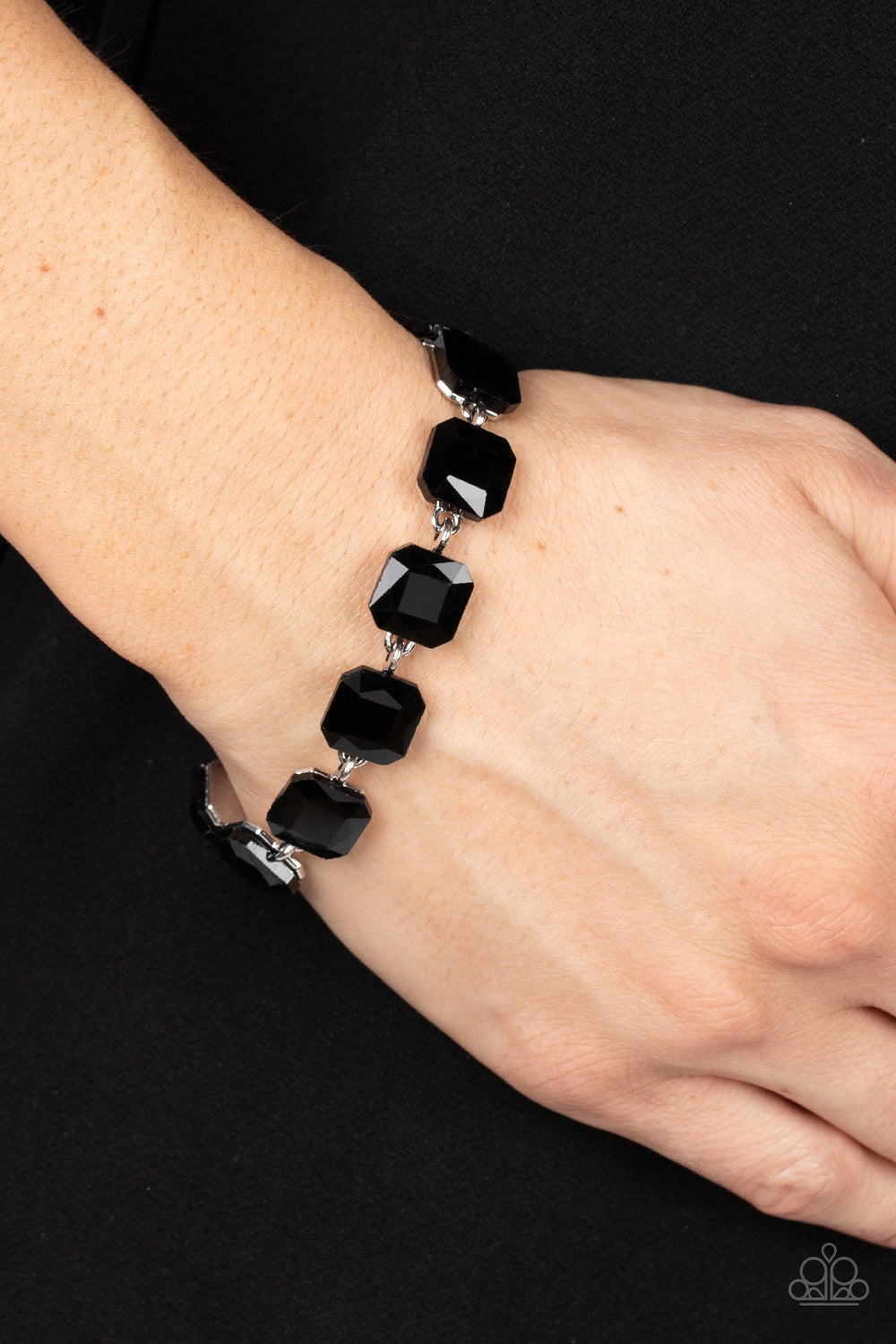 Mind-Blowing Bling - Black Paparazzi Bracelet (PZ-3900)