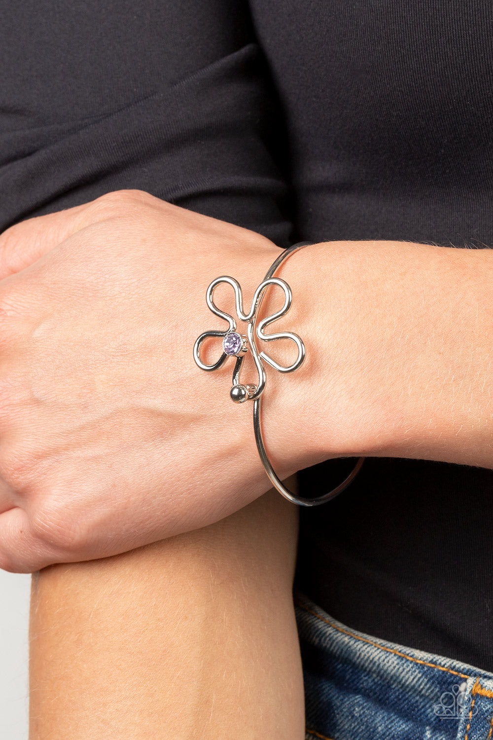 Floral Innovation - Purple Paparazzi Bracelet (PZ-664)