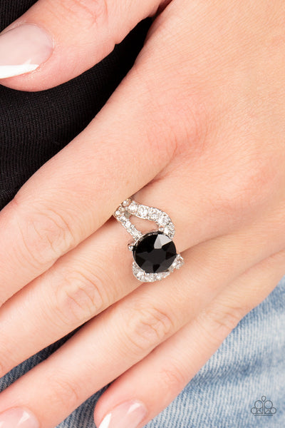 Block buster Boom - Black Paparazzi Ring (R074)