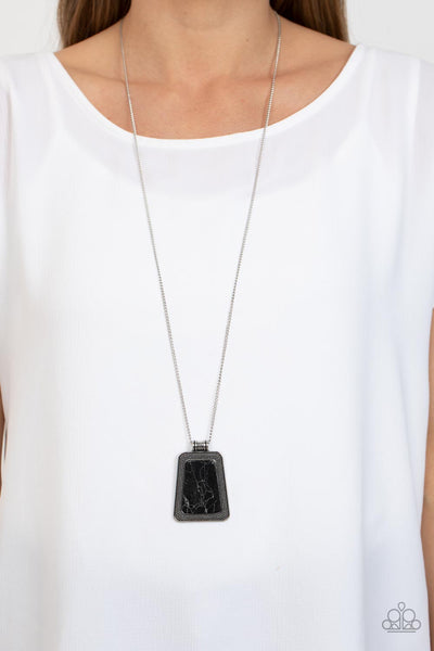 Private Plateau - Black Paparazzi Necklace (2638)