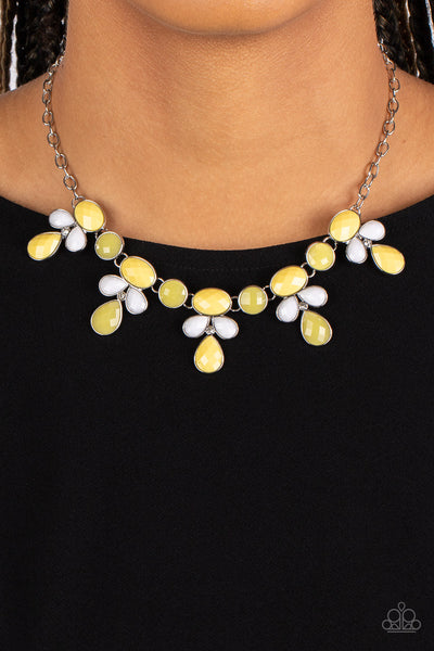 Midsummer Meadow - Yellow Paparazzi Necklace (4502)