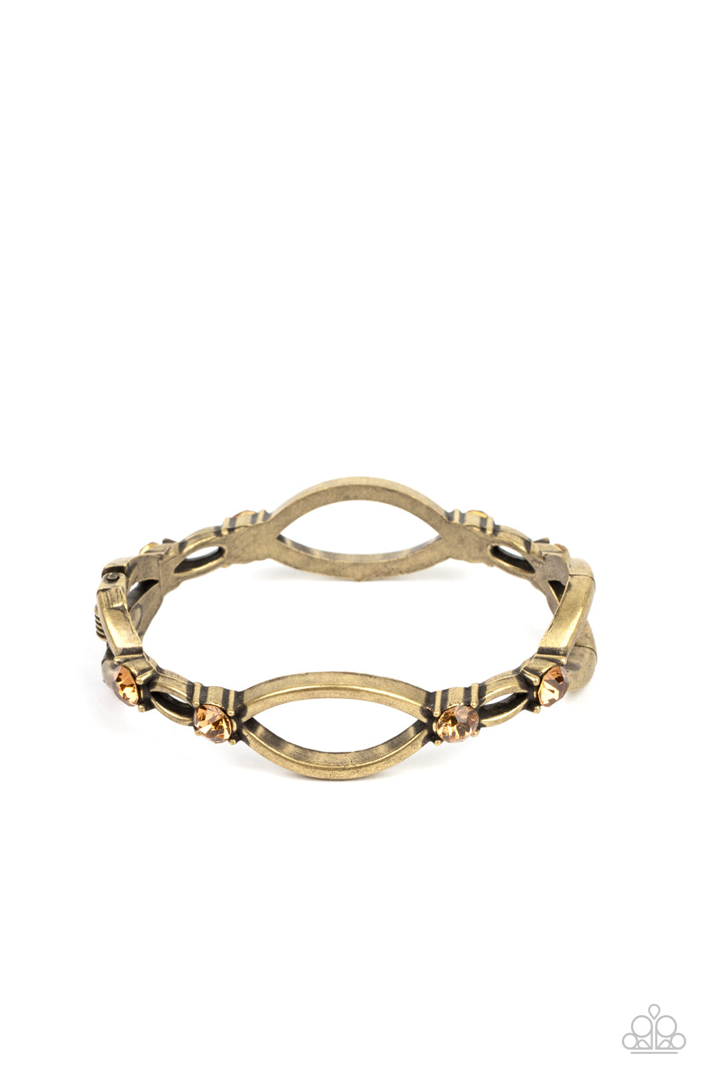 Interwoven Illusion - Brass Paparazzi Bracelet (#3310)