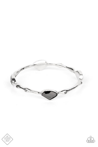 Chiseled Craze - Silver Paparazzi Fashion Fix Bracelet Oct 2022 (FF072)