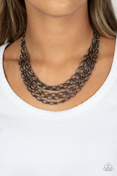 House of CHAIN - Black Paparazzi Necklace (#5499)