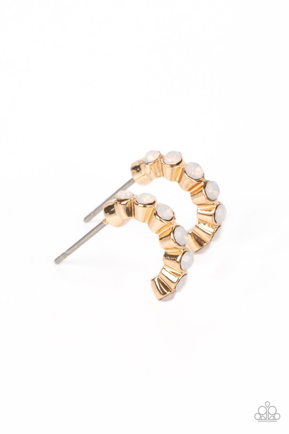 Carefree Couture - Gold Paparazzi Earring (#2508)