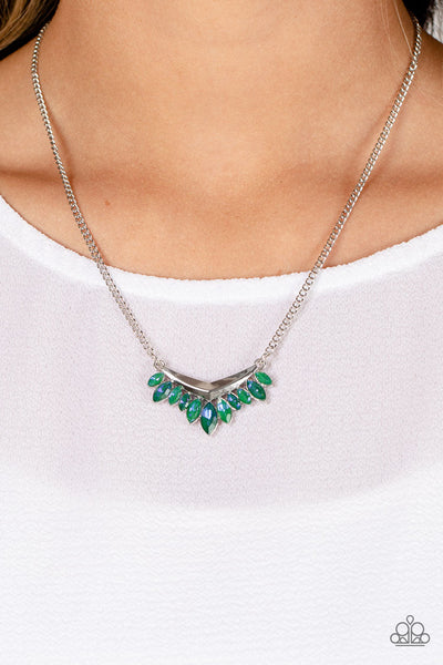 Flash of Fringe - Green Paparazzi Necklace (#5489)