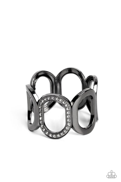 Opulent Ovals - Black Paparazzi Bracelet