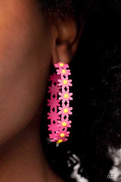 Daisy Disposition - Pink Paparazzi Earring