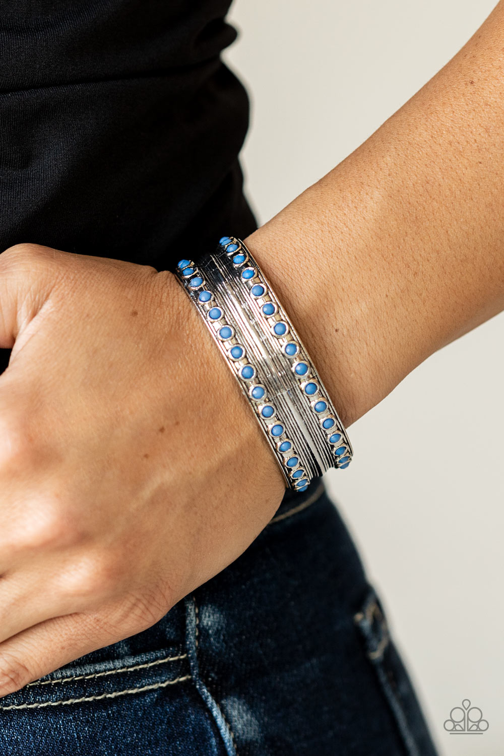 Costa Rica Retreat - Blue Paparazzi Bracelet (PZ-4086)