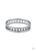 Couture Court - Black-Paparazzi Bracelet (#1393)