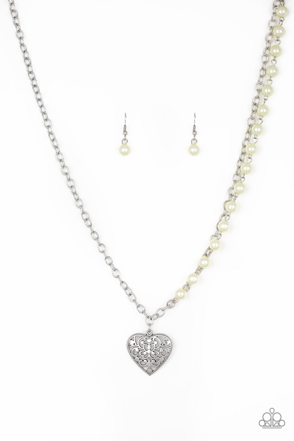 Paparazzi Short Necklace - Forever In My Heart - Yellow (#136)