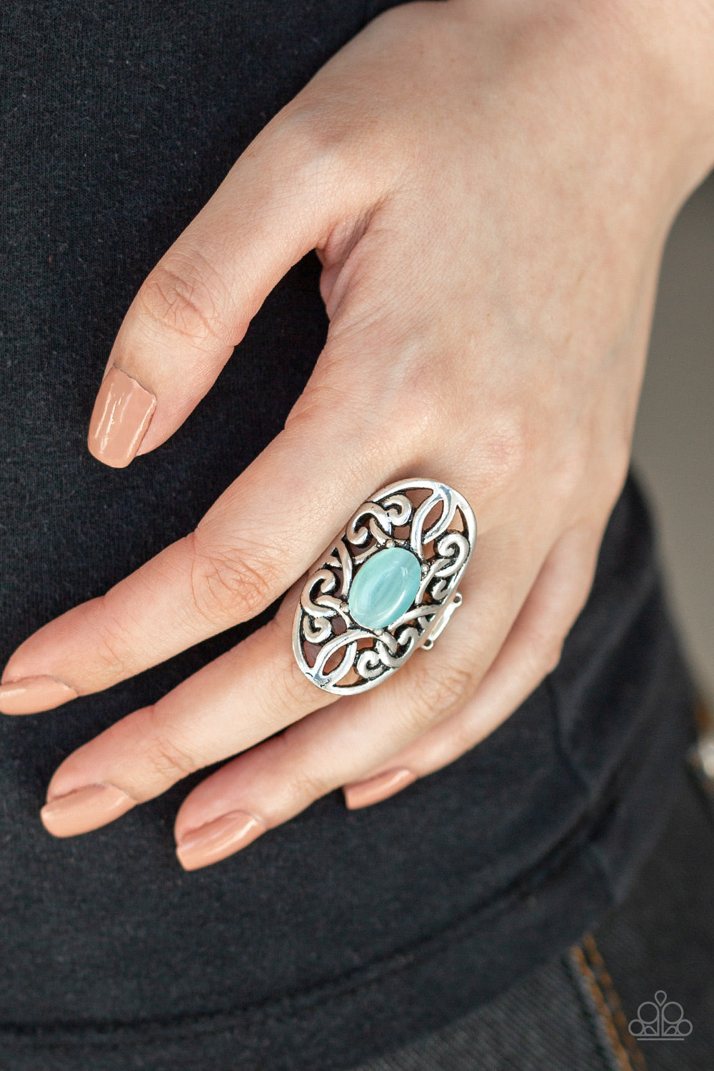 GLEAM Big - Blue Paparazzi Ring (R104)