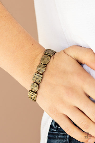 Hammered Harmony - Brass - Paparazzi Bracelet (PZ-830)