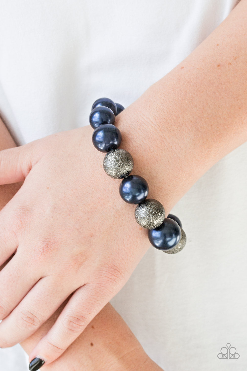 Humble Hustle - Blue Paparazzi Bracelet (PZ-039)