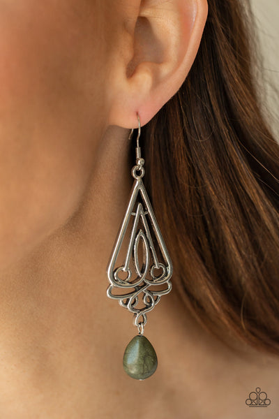 Transcendent Trendsetter - Green Paparazzi Earrings (4150)