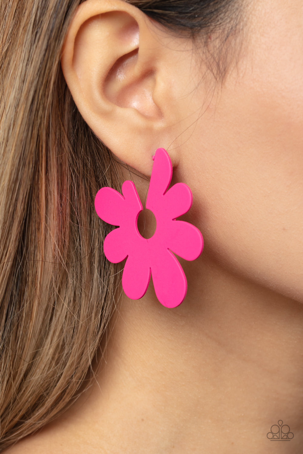 Flower Power Fantasy - Pink Paparazzi Earring (PZ-532)